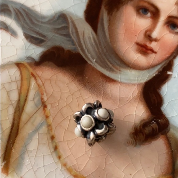 PANDORA Rare and Vaulted Charm circa 2005 - Picture 1 of 5